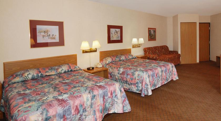 Econo Lodge Inn & Suites Menomonie Exterior foto